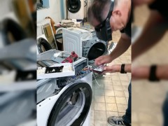 Zamena bravice na vratima veš mašine